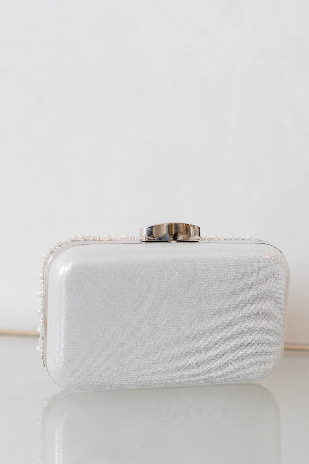 Perla - Frameless Pearl Box Clutch - Soft White