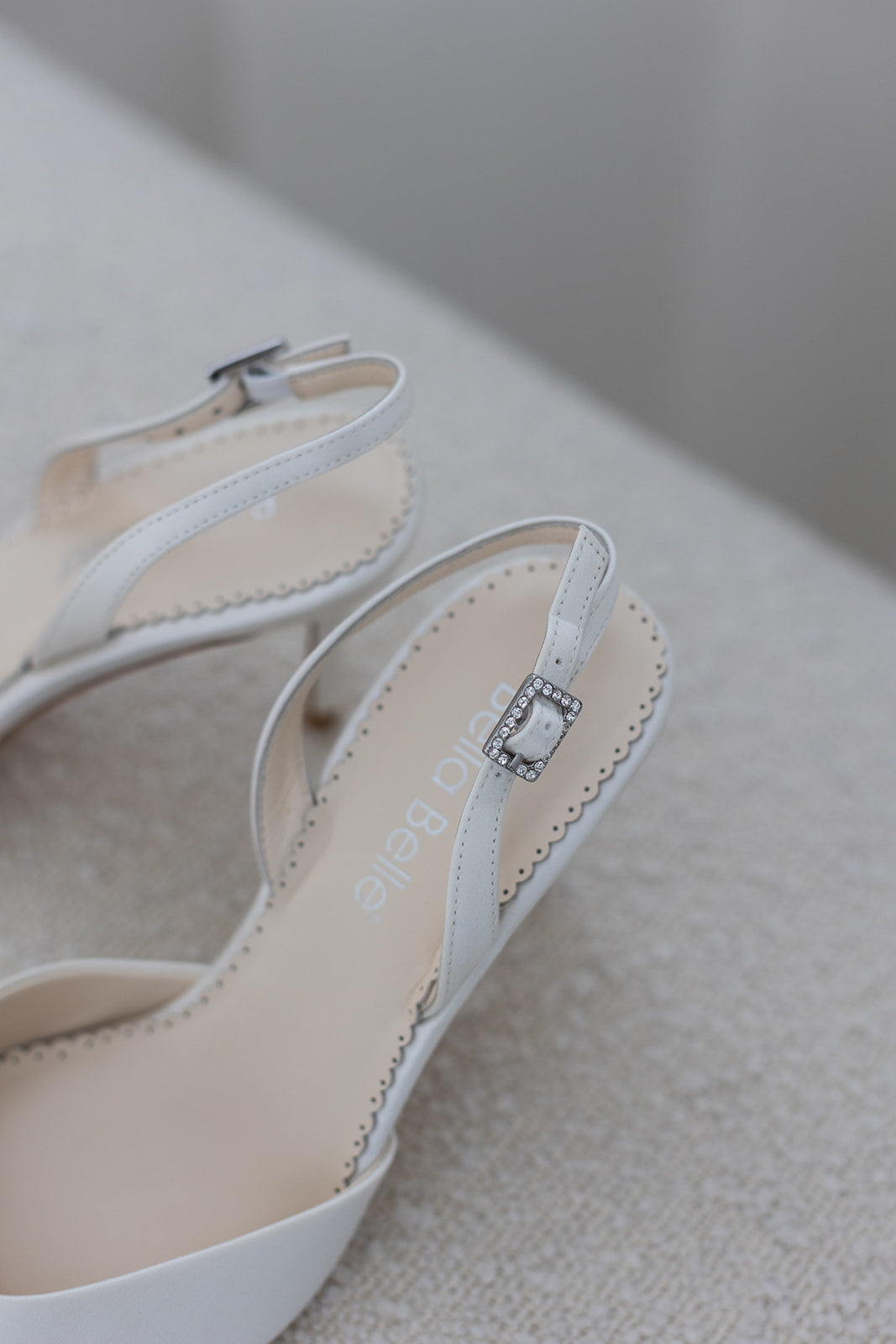 Simone - Pointed Toe Slingback Stiletto Heels - Ivory