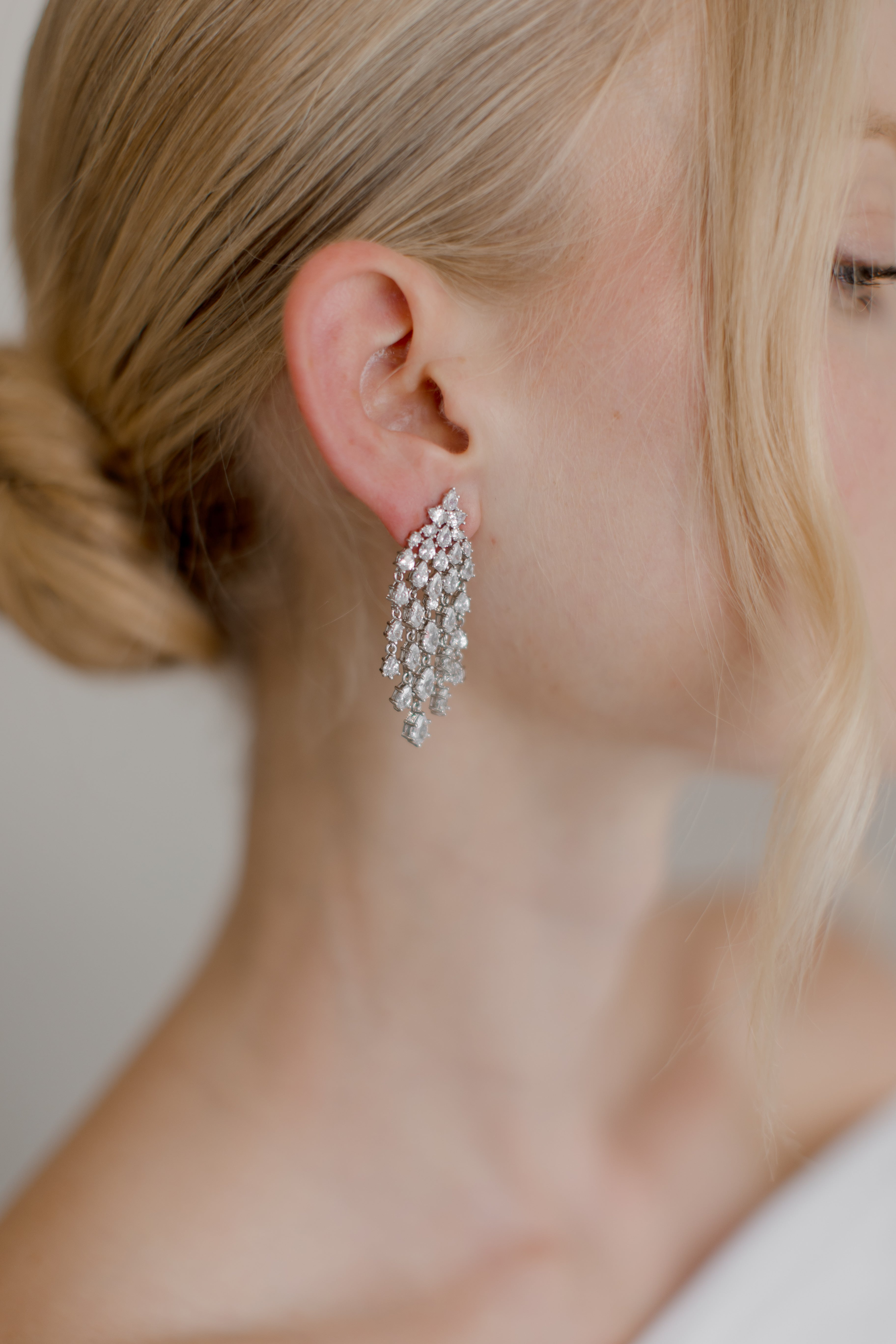 Vivienne - Chandelier Crystal Bridal Drop Earrings