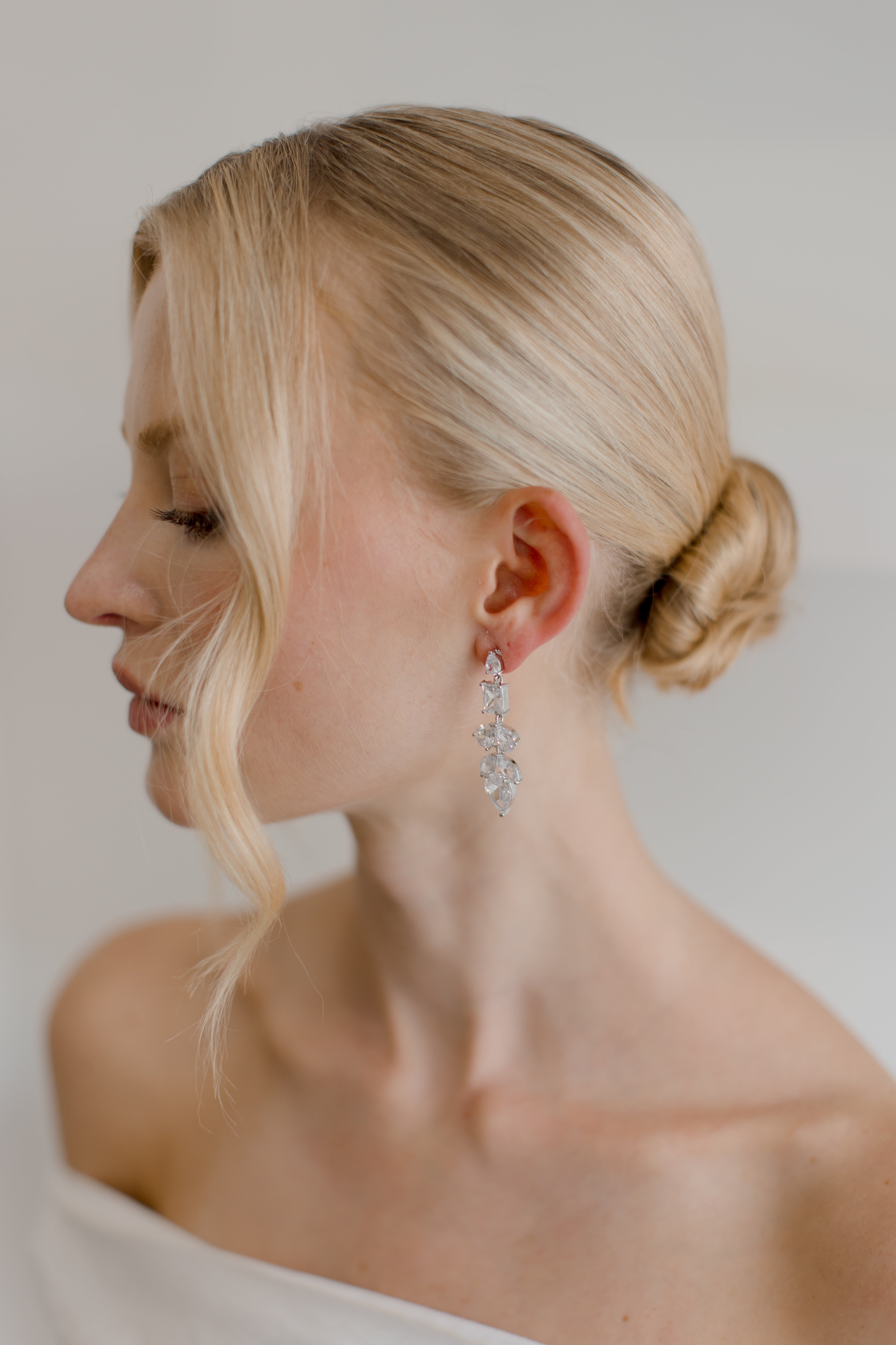Lavinia - Mixed Crystal Bridal Statement Drop Earrings