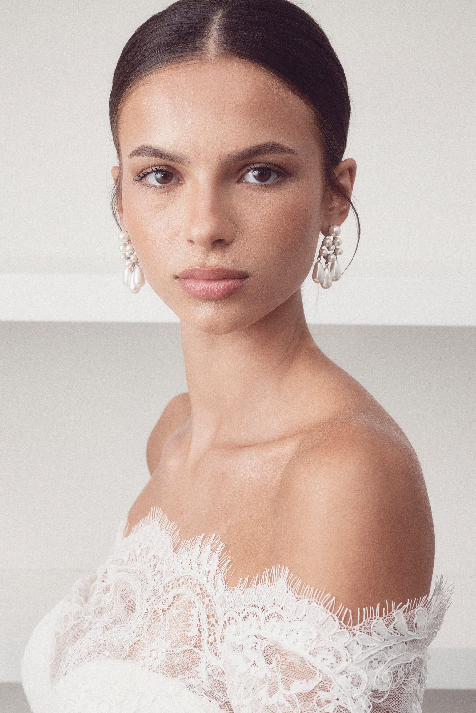 Elizabeth Bower - Pearlette Bauble - Rhodium Silver