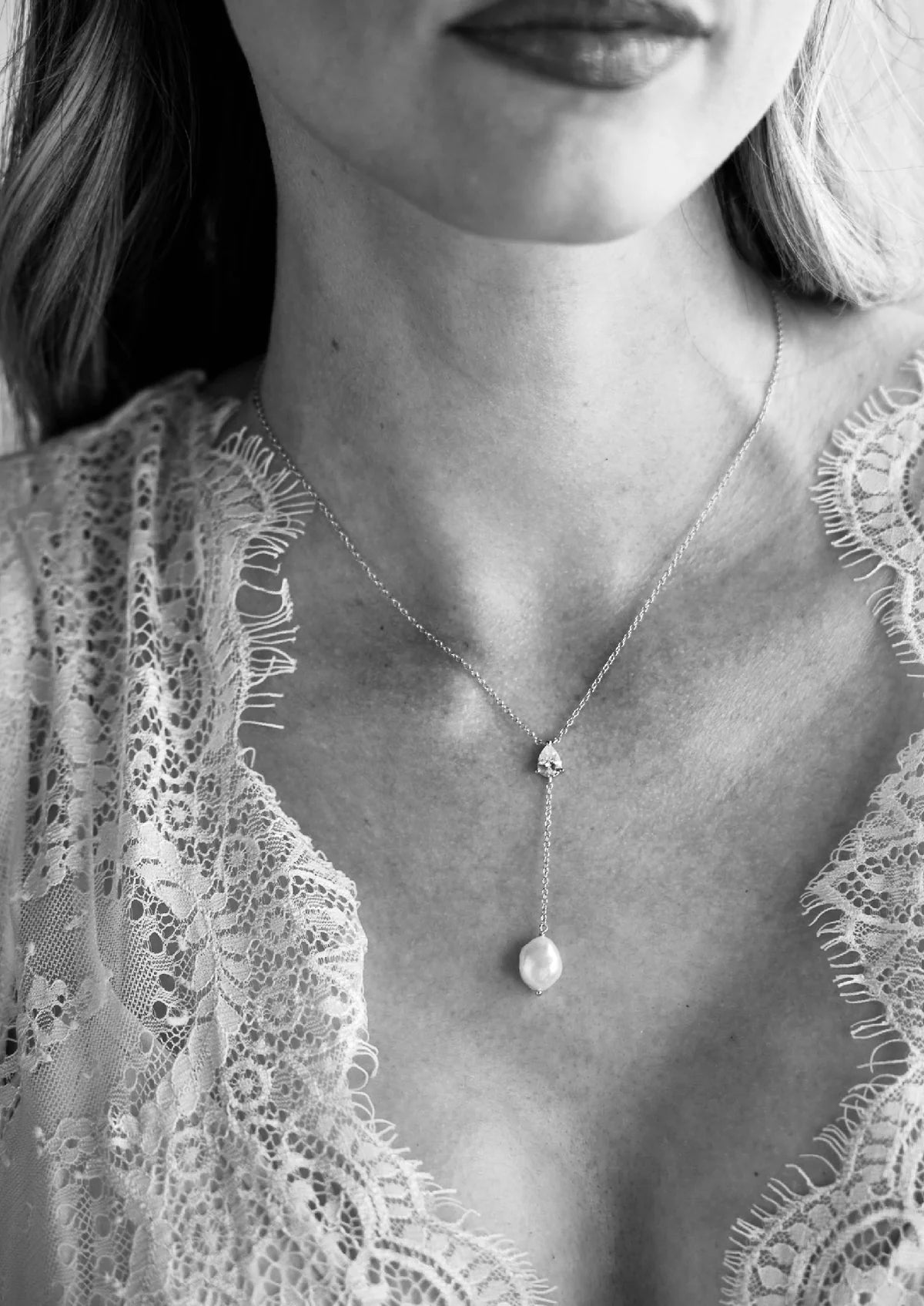 Lola Knight - Andi Crystal Pearl Necklace - Silver