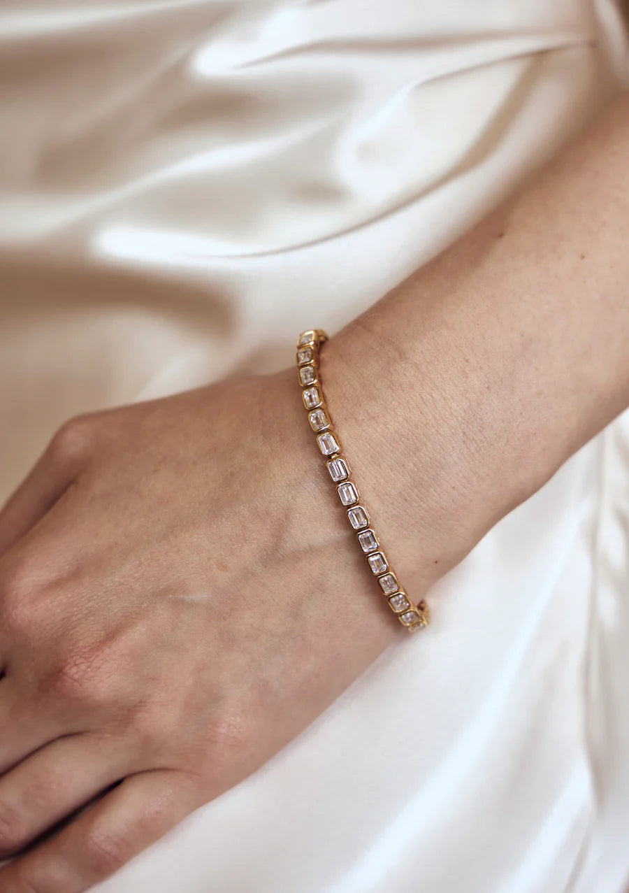Lola Knight - Alma Bracelet - 18K Gold