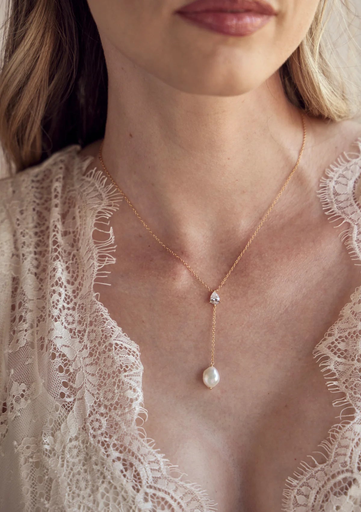 Lola Knight - Andi Crystal Pearl Necklace - 18K Gold