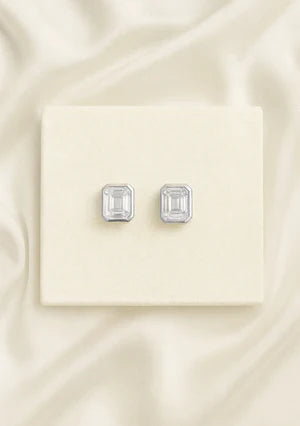 Lola Knight - Andrea - Crystal Stud Earrings - Silver