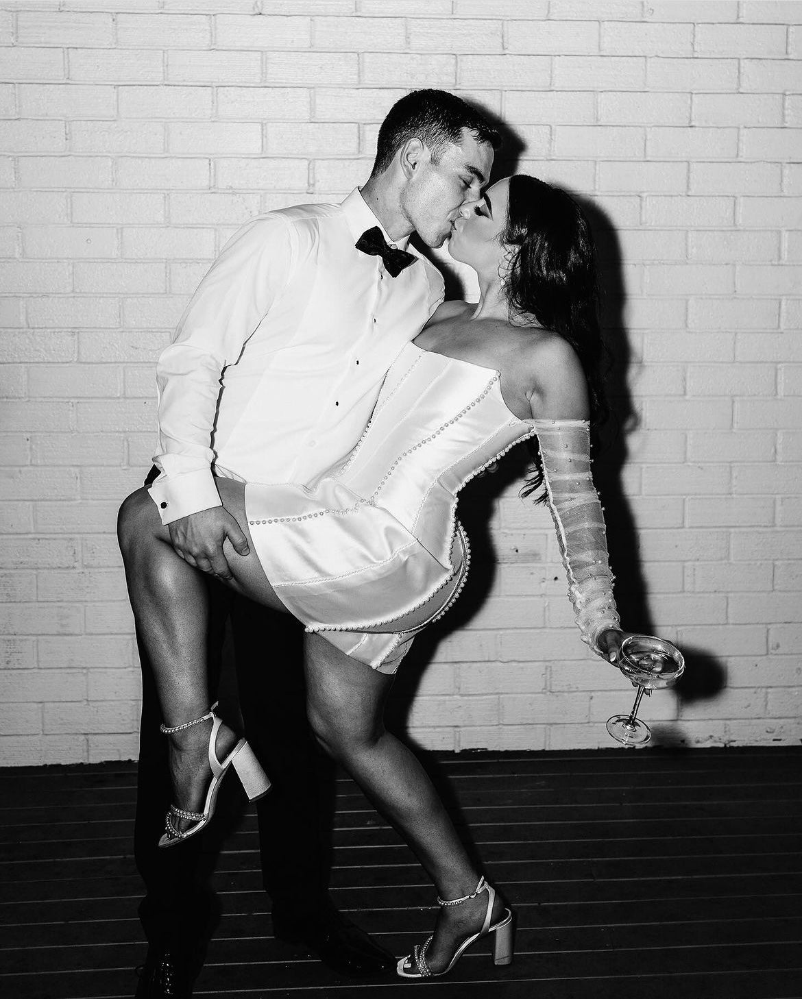 Feisty - Open Toe Strappy Pearl Block Heel - Soft White