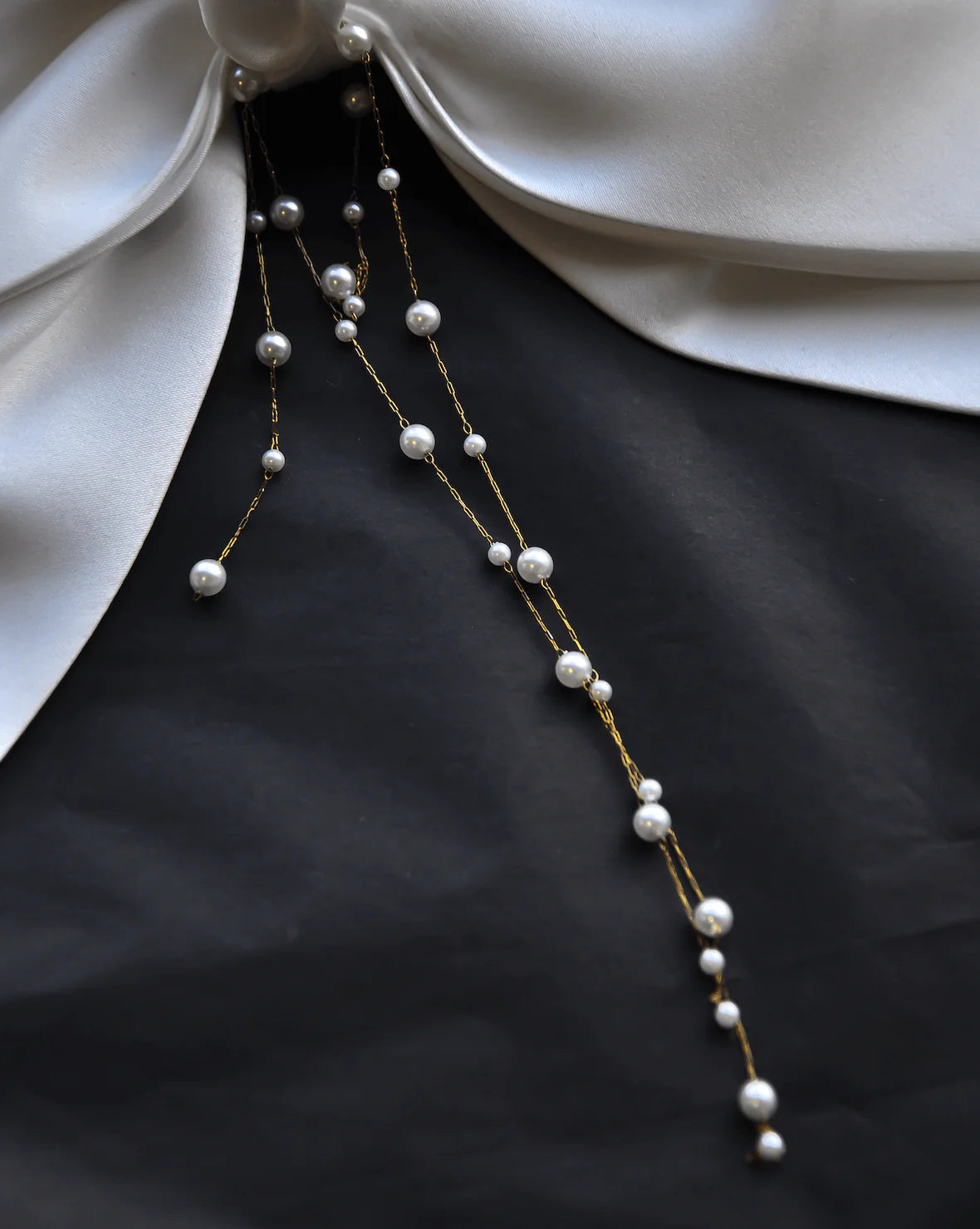 A'el Este - Chantal - Satin & Pearl Bridal Bow - White