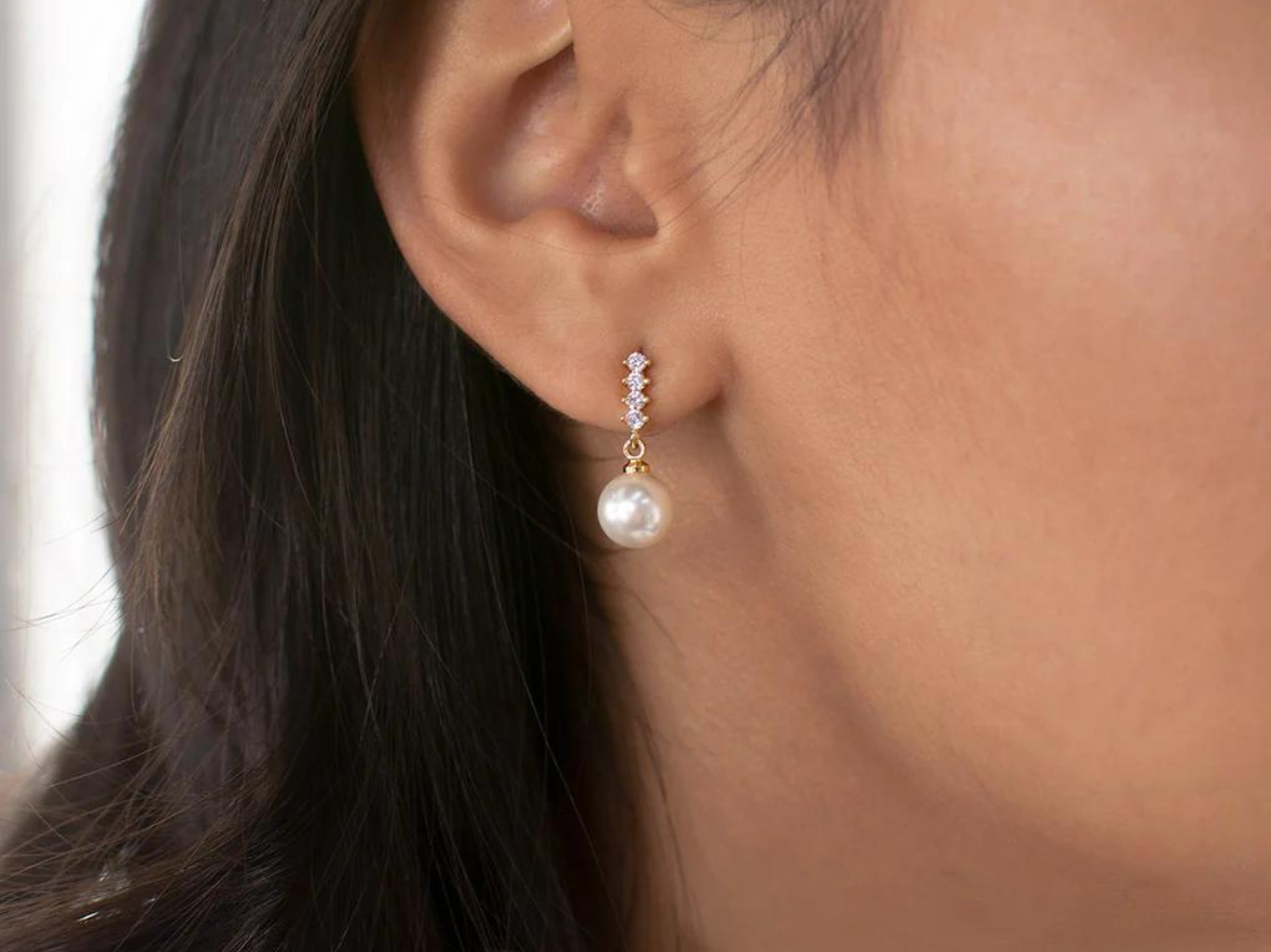 Cynthia - Simple Classic Pearl Drop Bridal Earrings
