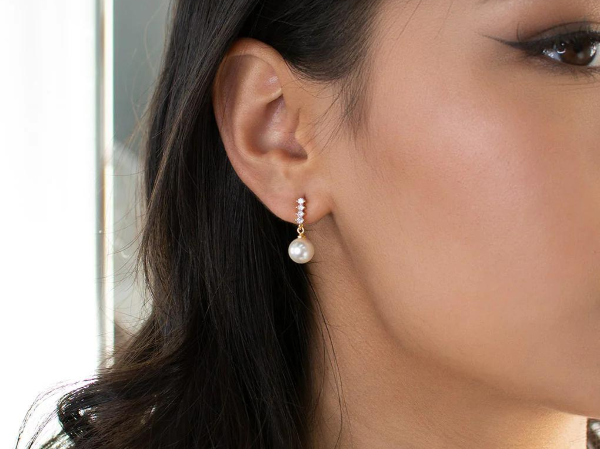 Cynthia - Simple Classic Pearl Drop Bridal Earrings