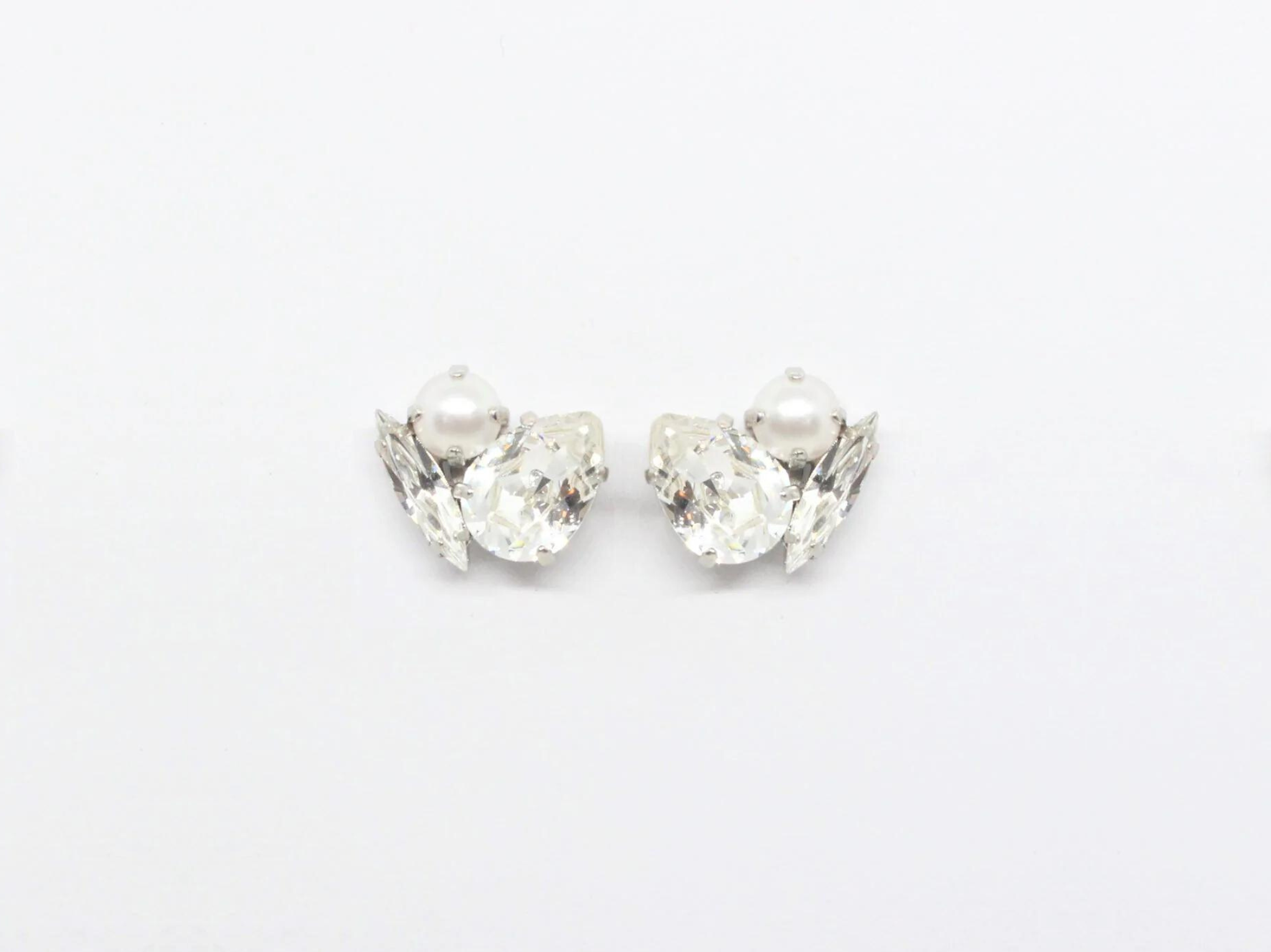 Bau - Silver Swarovski Pearl Bridal Cluster Earrings