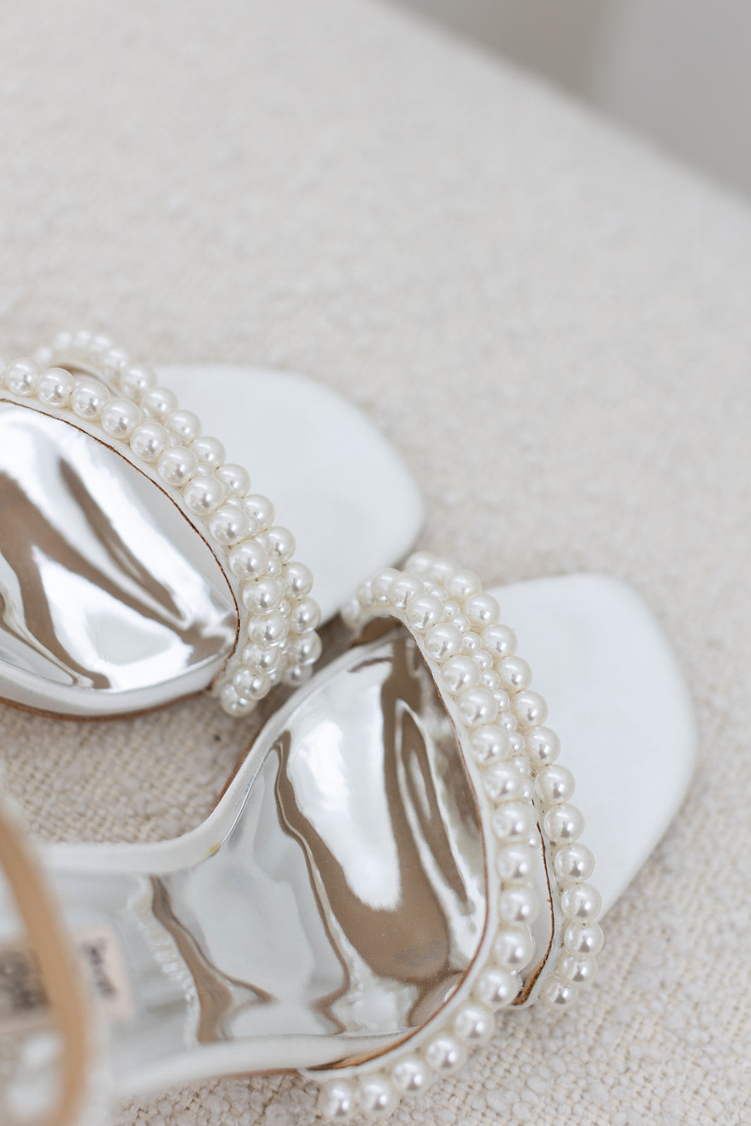 Feisty - Open Toe Strappy Pearl Block Heel - Soft White