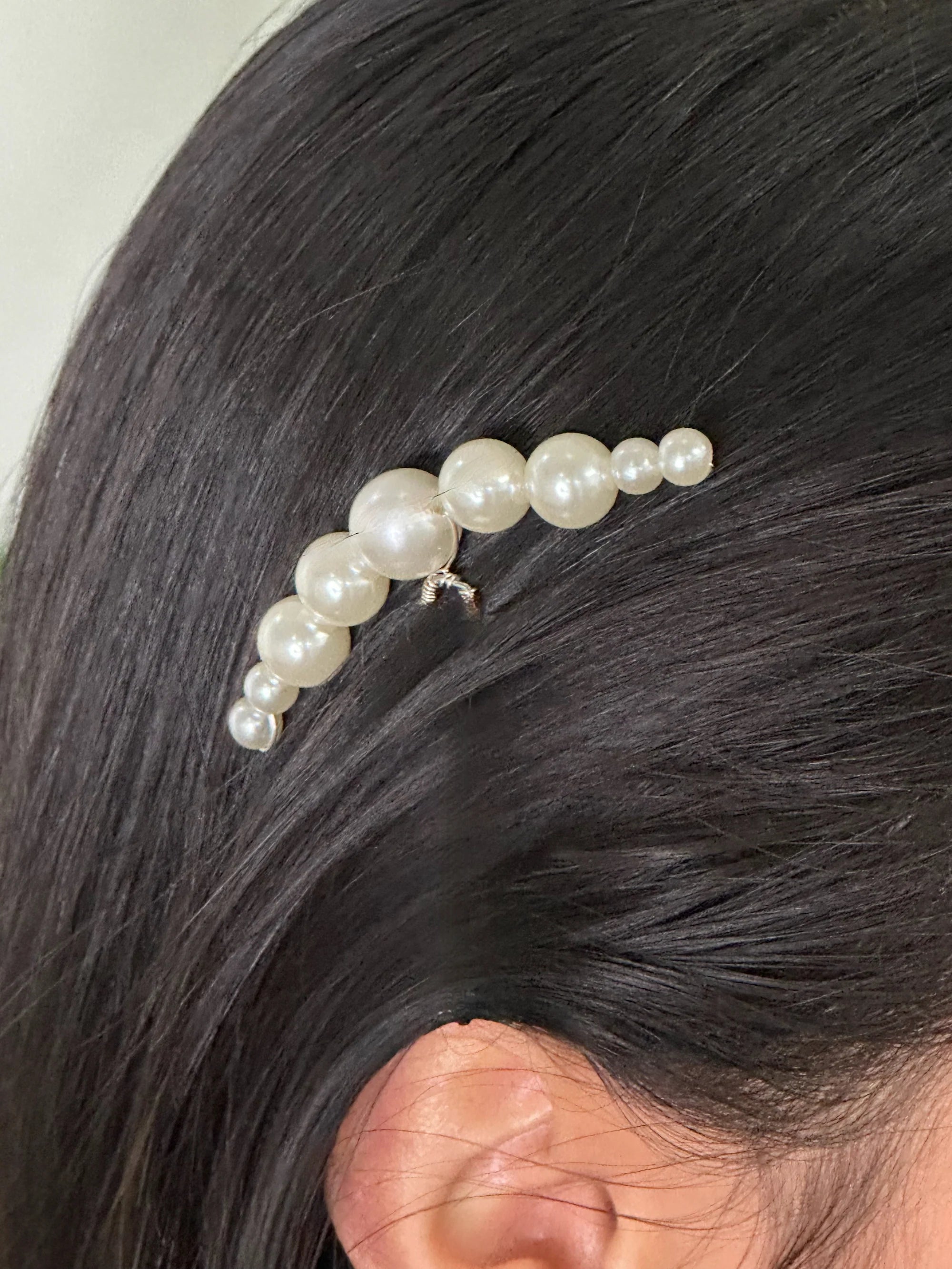 Mary - Pearl Bridal Hair Pin