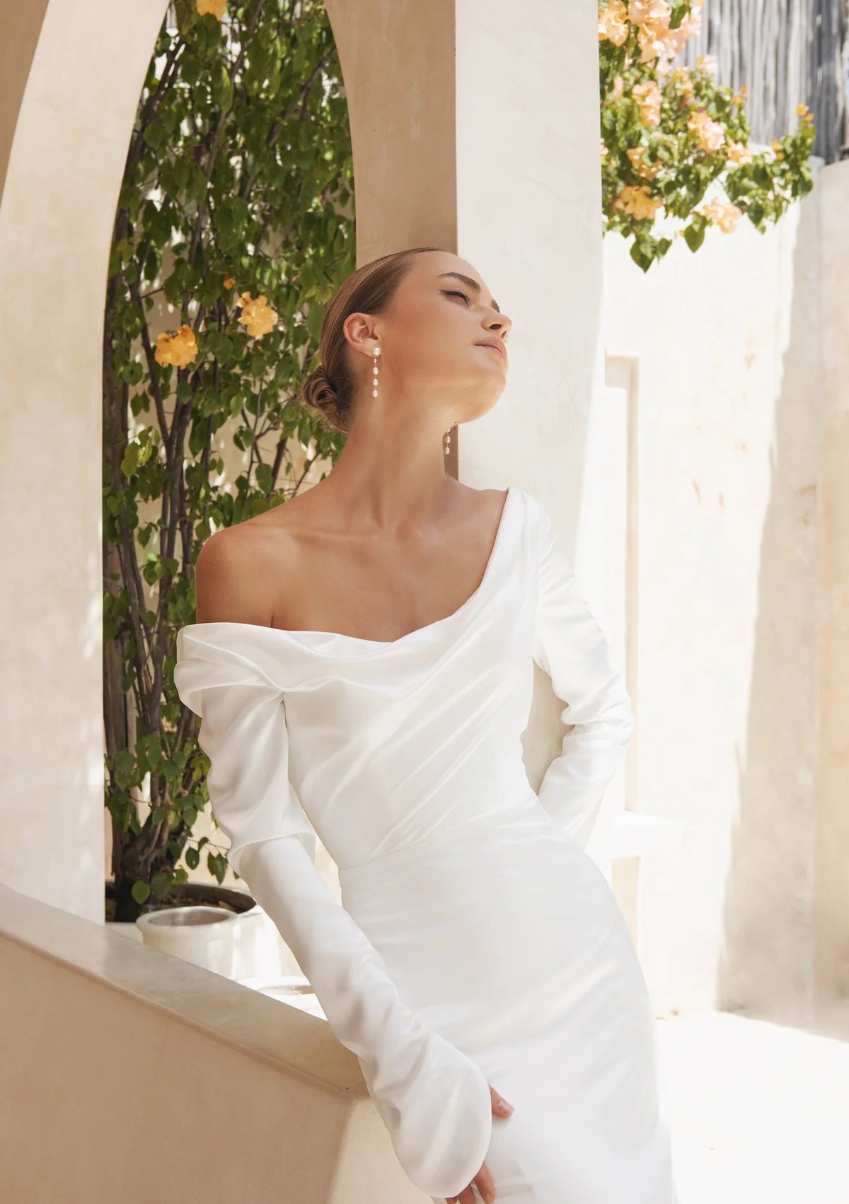 Lola Knight - Summer - Pearl Drop Bridal Earrings - 18K Gold